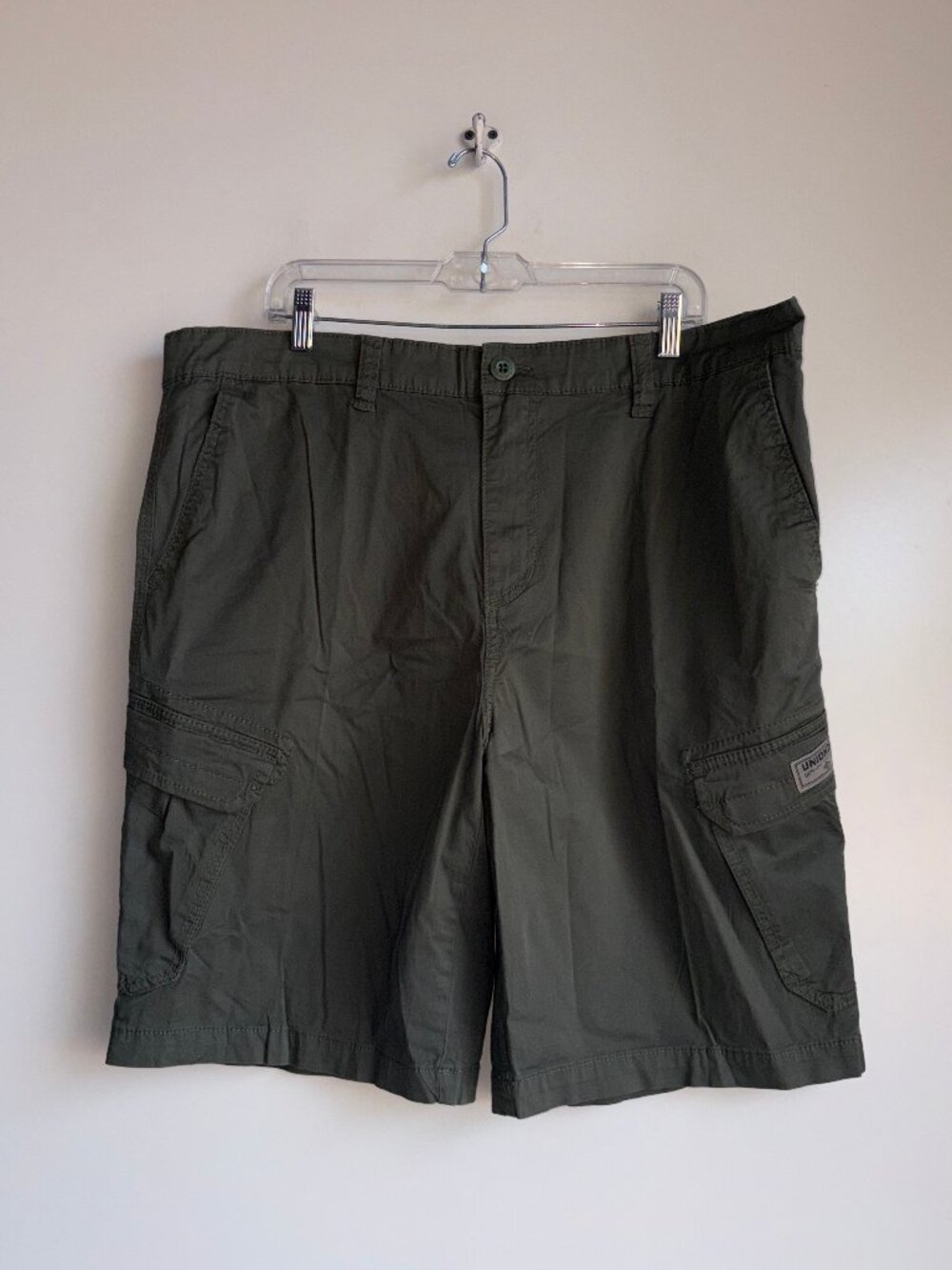NWT UNIONBAY Cargo Shorts Men's Size 40 Green